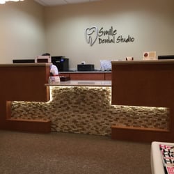Smile Dental Studio - Front desk