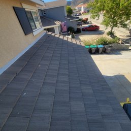 Cristian sent me a pic of my roof so I could see it was in good shape