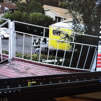 Central Transport - pallet of batteries fell off lift gate. Claimed delivered good condition - no refund. - Shipping Centers Near Me - Hayward, California Central Transport - pallet of batteries fell off lift gate. Claimed delivered good condition - no refund. - Shipping Centers Near Me - Hayward, California