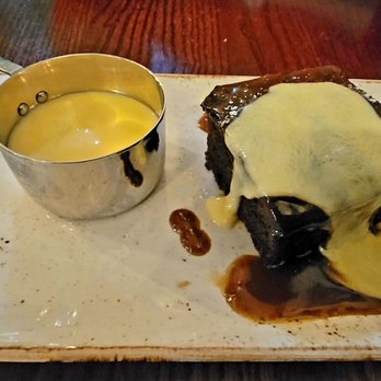 Milne's Bar - Wine Bars Near Me - Edinburgh, EDH