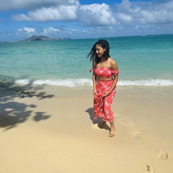 Lanikai Beach - A shot in Lanikai - Beaches Near Me - Kailua, Hawaii