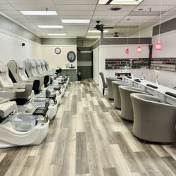 Jacquelyn's Nail salon