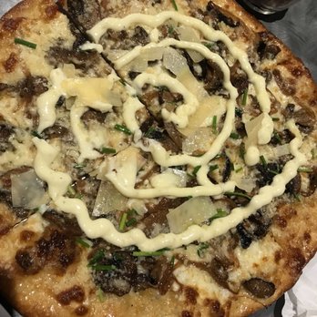 Mellow Mushroom - Pizza Near Me - McKinney, Texas