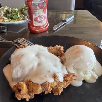 Yo Mama's Grill - Fried chicken steak - New American Near Me - Socorro, New Mexico