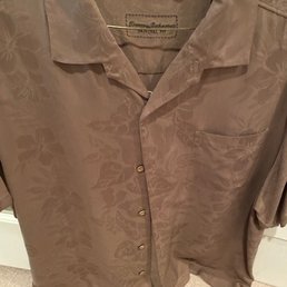 This shirt does not have a wear issue