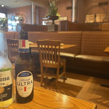 The Frog - Great cold beers - American Near Me - Morristown, New Jersey