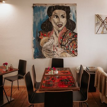 Golzo - Wo Kunst auf Gemütlichkeit trifft
Genießen Sie Ihre Auszeit im Golzo Cafe. - Cafes Near Me - Berlin, BE Golzo - Wo Kunst auf Gemütlichkeit trifft
Genießen Sie Ihre Auszeit im Golzo Cafe. - Cafes Near Me - Berlin, BE
