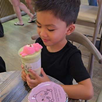 Quinn’s Bakery - Cupcakes Near Me - Garden Grove, California Quinn’s Bakery - Cupcakes Near Me - Garden Grove, California