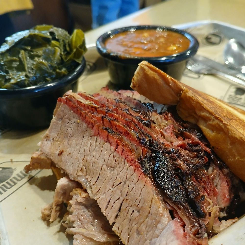 Community Q BBQ - Brisket, collars and Brunswick stew - Barbeque Near Me - Decatur, Georgia