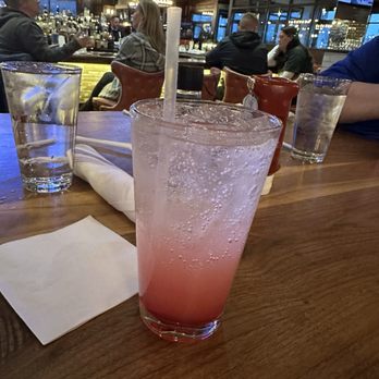 Maggie McFly's | Manchester - Fancy nonalcoholic drink recommendation - Breakfast & Brunch Near Me - Manchester, Connecticut Maggie McFly's | Manchester - Fancy nonalcoholic drink recommendation - Breakfast & Brunch Near Me - Manchester, Connecticut