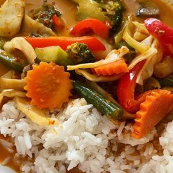 Khob Khun Thai Cuisine - Vegetable Panang Curry with Coconut Rice