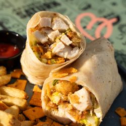 Benchmark Chicago - Chicken Tender Wrap