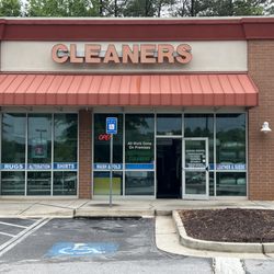 Pro Cleaners - We clean all kind Garments Clothes, Comforter, Blanket, And Tailoring, Wash and Fold Service ,Dry Cleaning and Laundry Se