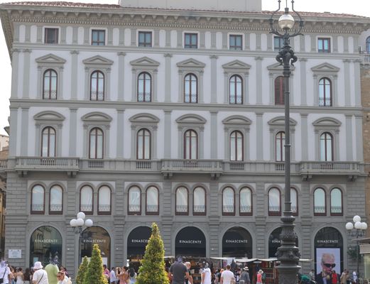 Rinascente Firenze by null