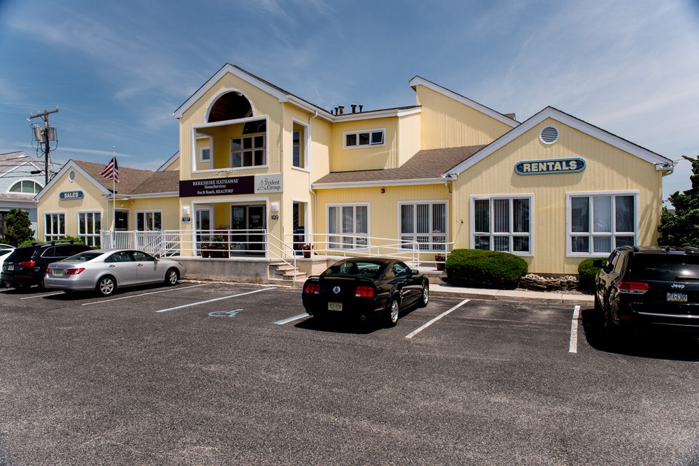 BERKSHIRE HATHAWAY HOMESERVICES FOX & ROACH 109 34th St, Ocean City