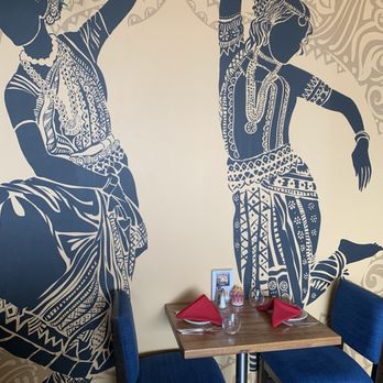 Tandoor Curry Hotspot - Inside the restaurant - Indian Near Me - Riverwoods, Illinois Tandoor Curry Hotspot - Inside the restaurant - Indian Near Me - Riverwoods, Illinois