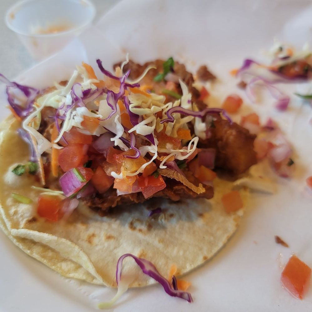 Not that great fish tacos. Looks good but wasn't really that great at all Not that great fish tacos. Looks good but wasn't really that great at all