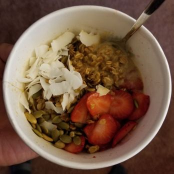 Nekter Juice Bar - Only filled a 20oz bowl half way. Look at the spoon, it's touching the bottom of the bowl. - Juice Bars & Smoothies Near Me - Pasadena, California Nekter Juice Bar - Only filled a 20oz bowl half way. Look at the spoon, it's touching the bottom of the bowl. - Juice Bars & Smoothies Near Me - Pasadena, California