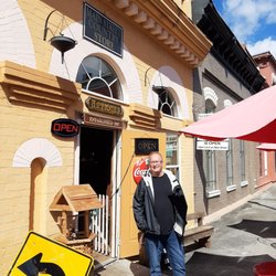 The Meeting Place Country Store