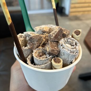 CREAM DE LA CREAM - Updated January 2026 - 85 Photos & 33 Reviews