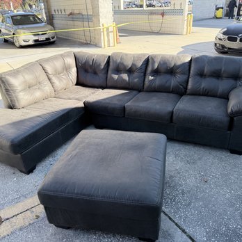 Hudson Hot Shots - Couch removal - Junk Removal & Hauling Near Me - Hudson, Florida Hudson Hot Shots - Couch removal - Junk Removal & Hauling Near Me - Hudson, Florida