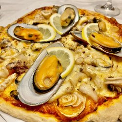Das Schulze - Meeresfrüchtepizza