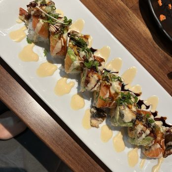 Tora Japanese Kitchen - Omega Roll - Asian Fusion Near Me - Los Angeles, California Tora Japanese Kitchen - Omega Roll - Asian Fusion Near Me - Los Angeles, California