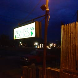 Greenwood Inn - Follow The Signs