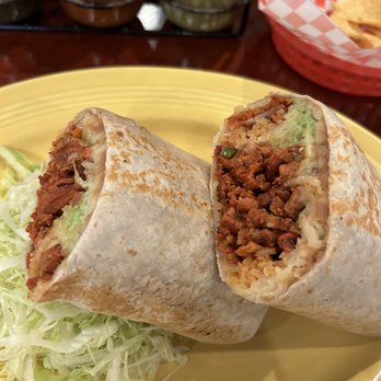 La Cazuela Mexican - Al pastor burrito - Mexican Near Me - Lynnwood, Washington La Cazuela Mexican - Al pastor burrito - Mexican Near Me - Lynnwood, Washington