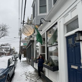 The Nitro Bar - Outside - Coffee & Tea Near Me - Newport, Rhode Island