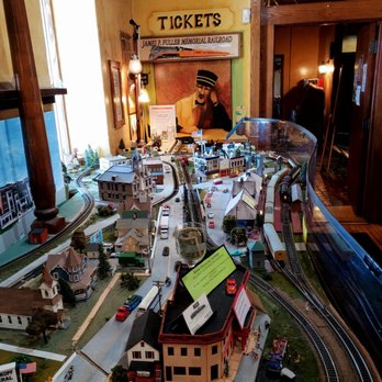 Maxim's at Oconomowoc Depot - Model train display - American Near Me - Oconomowoc, Wisconsin Maxim's at Oconomowoc Depot - Model train display - American Near Me - Oconomowoc, Wisconsin