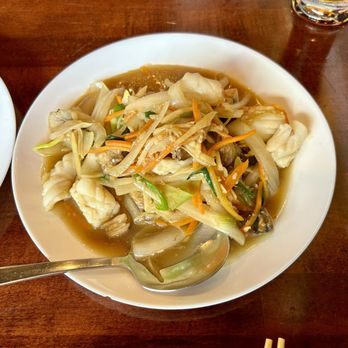 Clifton Thai Restaurant - Sauted calamari in a wok - Thai Near Me - Clifton, New Jersey