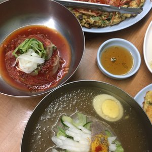 Photo of Mo Ran Gak Restaurant - Garden Grove, CA, United States. Bibim naengmyun and mul naengmyun, haemul pajun