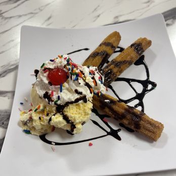 Sweet Sofia’s - Churros with ice cream - Ice Cream & Frozen Yogurt Near Me - Nashville, Tennessee