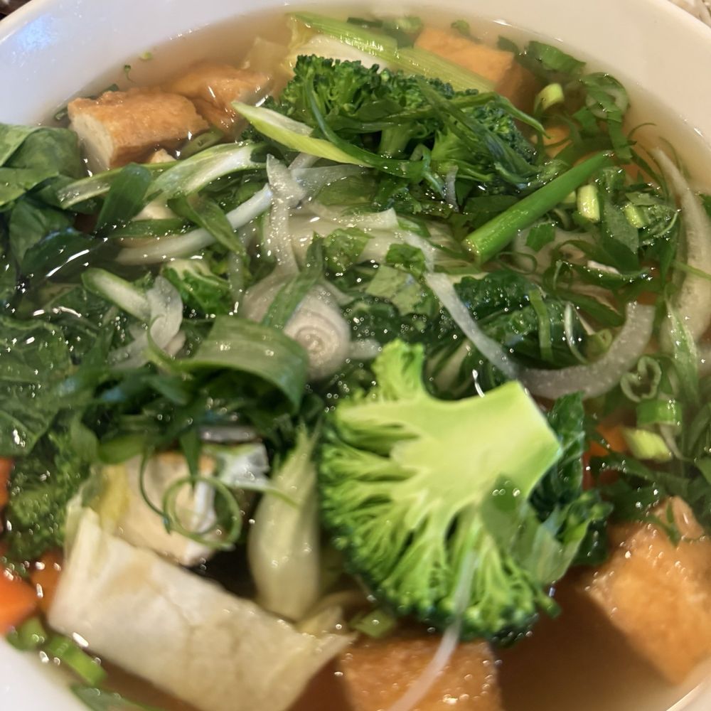 Song Lynn Vietnamese Restaurant - Tofu veggie Pho / veggie broth - Vietnamese Near Me - Phoenix, Arizona Song Lynn Vietnamese Restaurant - Tofu veggie Pho / veggie broth - Vietnamese Near Me - Phoenix, Arizona