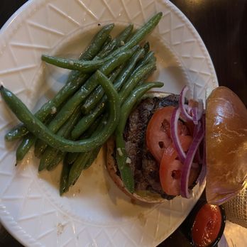 Sovereign - Hamburger and green beans - Gastropubs Near Me - Plainfield, Illinois