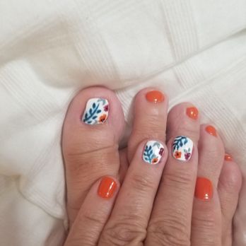 Top Nails - Sydney at top nail is the best showed her a picture of what I wanted and wala so so happy - Nail Salons Near Me - Middletown, New York