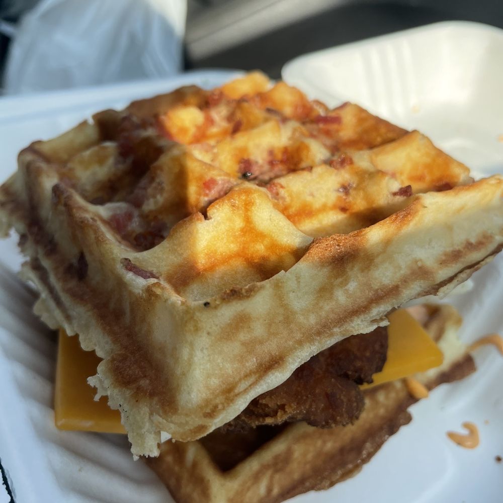 Hello Waffle Cart - Zesty Chicken Waffle Sandwich - Waffles Near Me - Camas, Washington Hello Waffle Cart - Zesty Chicken Waffle Sandwich - Waffles Near Me - Camas, Washington