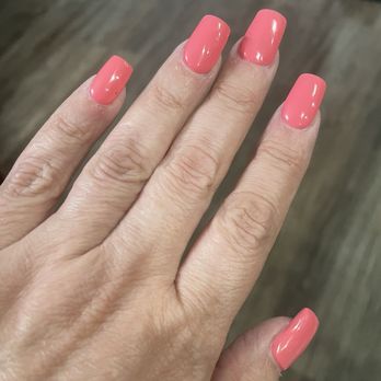 Luxury Nail Bar - Nail Salons Near Me - Dallas, Texas