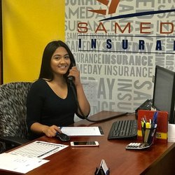 A-MAX Insurance - agent Kat