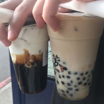 YiFang Taiwan Fruit Tea - Brown Sugar Milk Tea, Black Milk Tea - Bubble Tea Near Me - Seattle, Washington