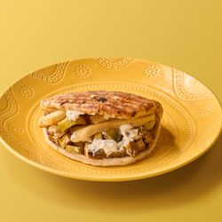 Chicken shawarma pita