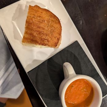 The Liberty Tavern - Grilled Cheese and Tomato Sauce - Bars Near Me - Arlington, Virginia