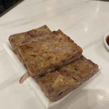 MingHin Cuisine - Pan-Fried Shredded Taro Cake - Dim Sum Near Me - Chicago, Illinois MingHin Cuisine - Pan-Fried Shredded Taro Cake - Dim Sum Near Me - Chicago, Illinois
