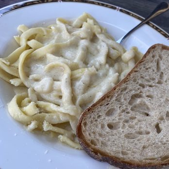 Island Pasta - Fettuccine alfredo - Italian Near Me - Coronado, California Island Pasta - Fettuccine alfredo - Italian Near Me - Coronado, California
