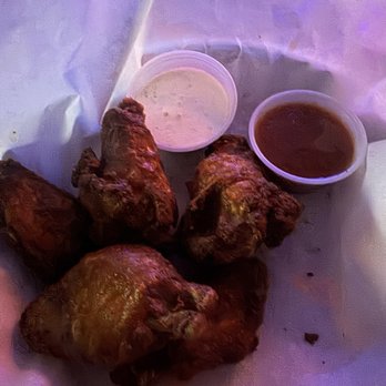 Edna's - I got a second order of wings - Dive Bars Near Me - Oklahoma City, Oklahoma