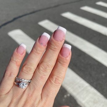 Lulu Nails & Spa - Dip gel French manicure - Nail Salons Near Me - Brooklyn, New York Lulu Nails & Spa - Dip gel French manicure - Nail Salons Near Me - Brooklyn, New York