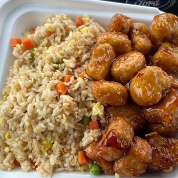 Panda Express - Beyond chicken was very good but fried rice was dry, no flavor - Fast Food Near Me - Zionsville, Indiana Panda Express - Beyond chicken was very good but fried rice was dry, no flavor - Fast Food Near Me - Zionsville, Indiana