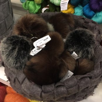 StevenBe - Poms! - Knitting Supplies Near Me - Minneapolis, Minnesota