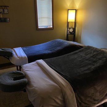 Palm And Sole Massage - Massage Therapy Near Me - Bellevue, Nebraska Palm And Sole Massage - Massage Therapy Near Me - Bellevue, Nebraska